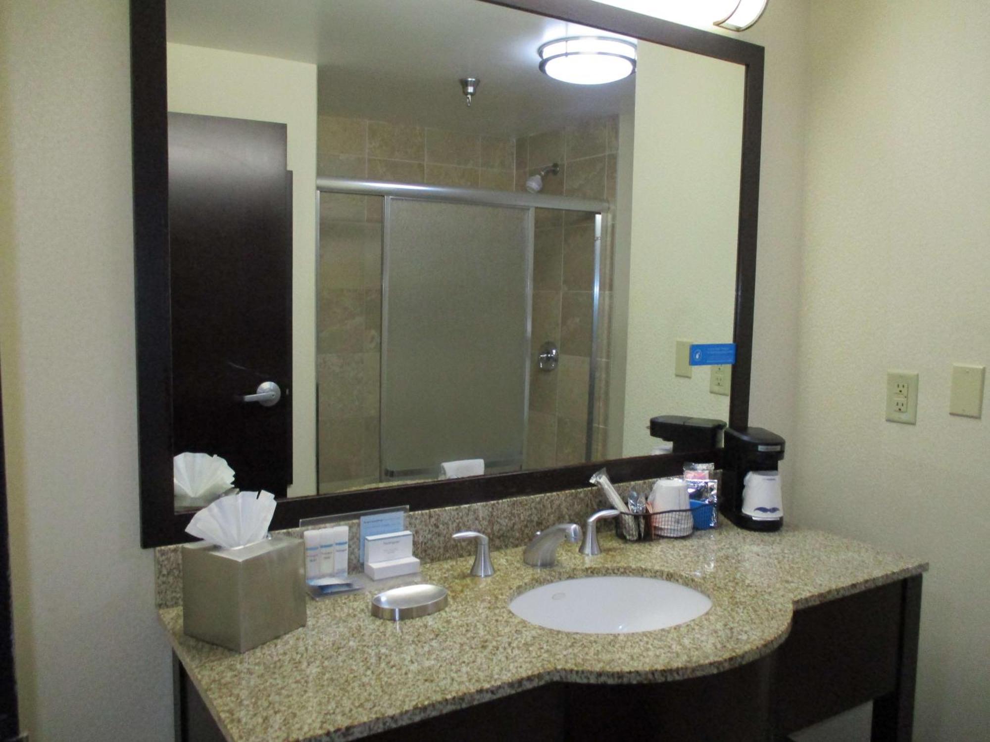 Hampton Inn & Suites Las Vegas South Exteriör bild