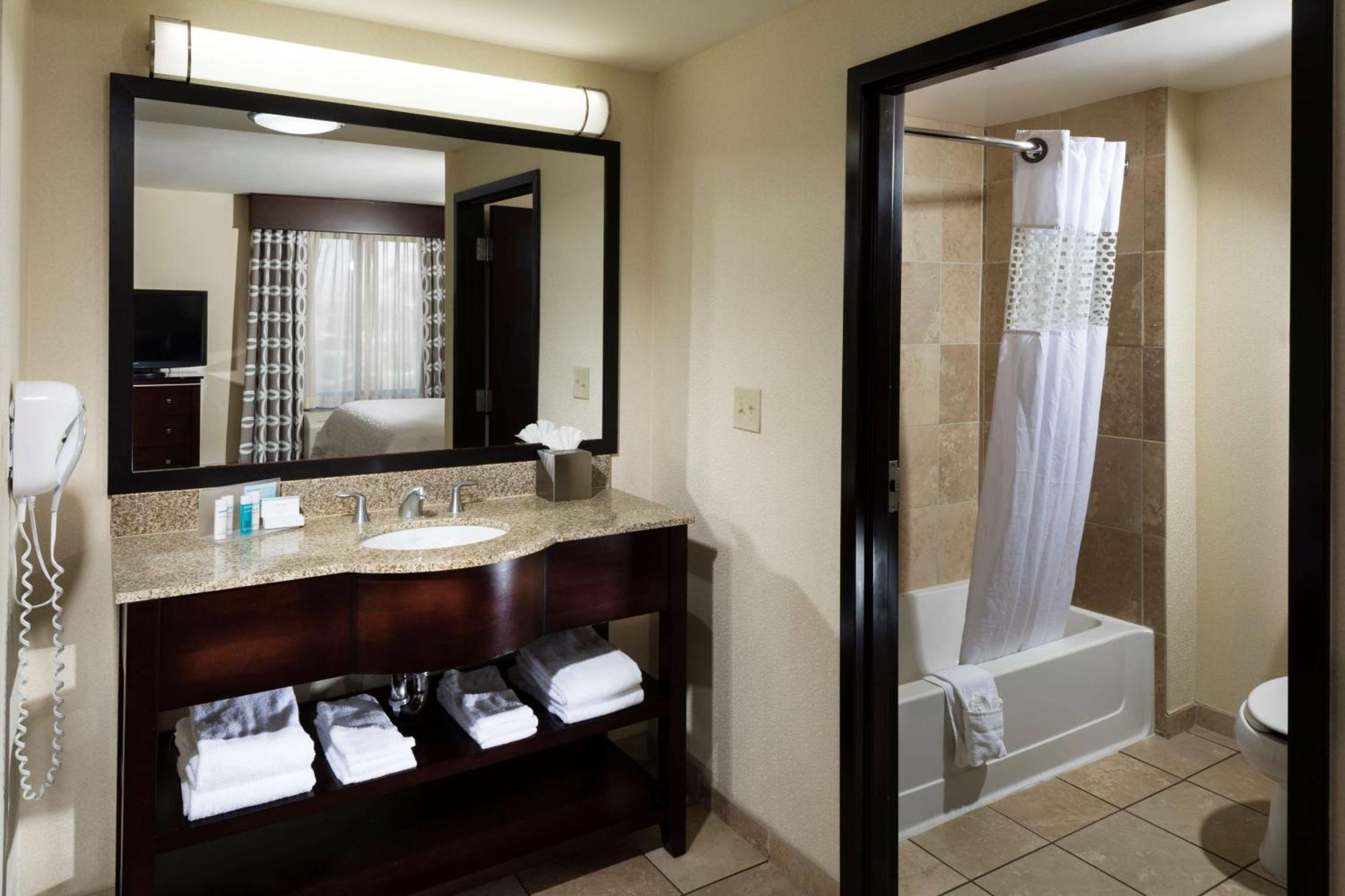 Hampton Inn & Suites Las Vegas South Exteriör bild