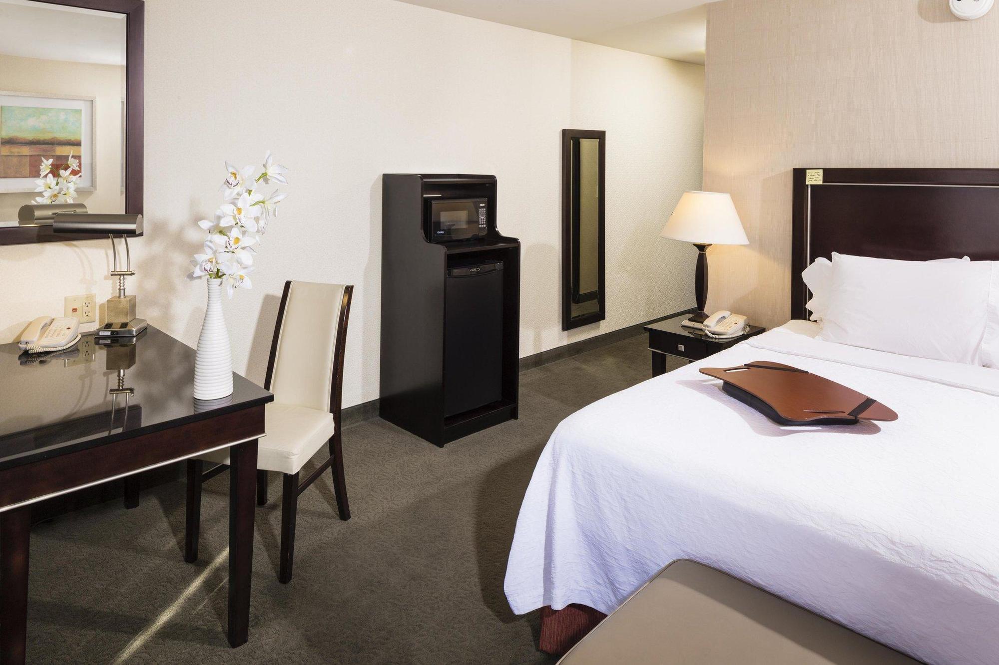 Hampton Inn & Suites Las Vegas South Exteriör bild